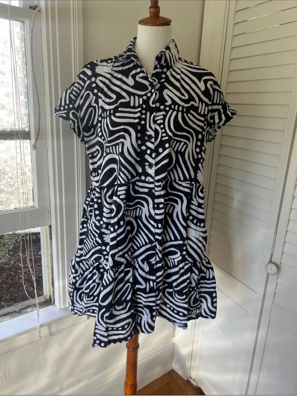 Nooworks Eloise Ripple Abstract Print Button Down Short Sleeve Shirt Dress sz M